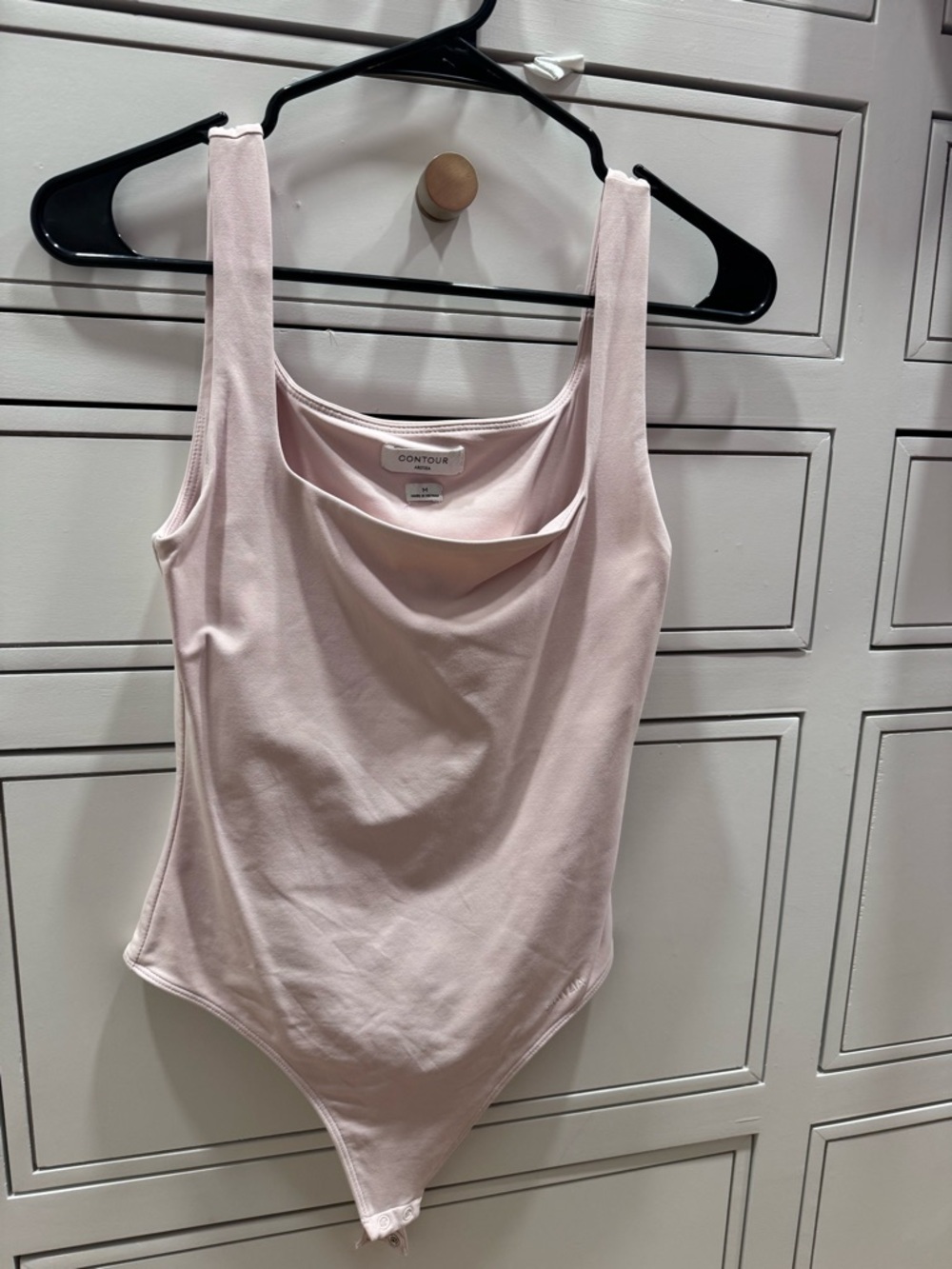Aritzia Contour Light Pink Scoop Neck Bodysuit